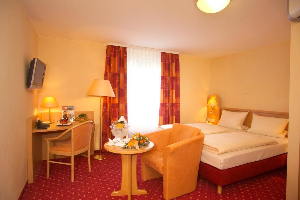 Comfort Double Room,214427720:JPEG